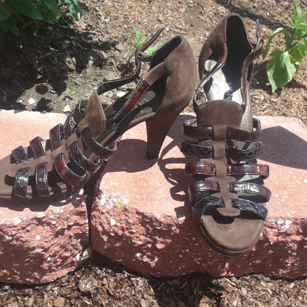 Vaneli heels - Picture 3 of 6